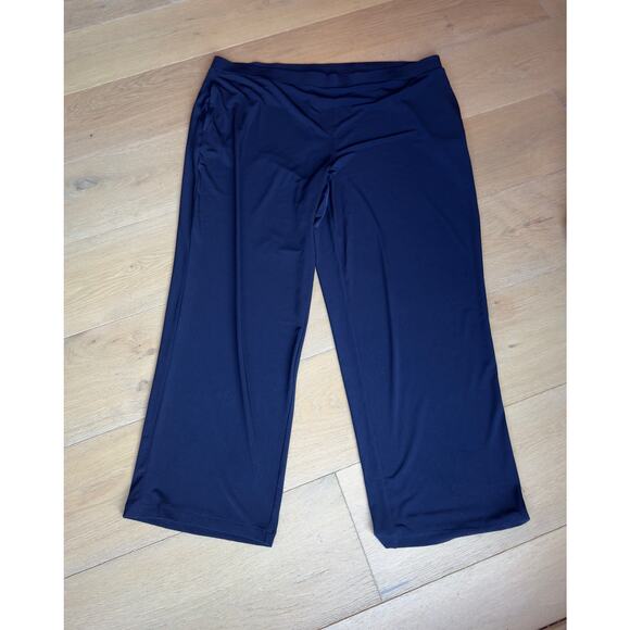 Susan Graver Pants Sz 1XP Liquid Knit Navy Wide Leg Cropped - High Waist Pull-on - Picture 2 of 10